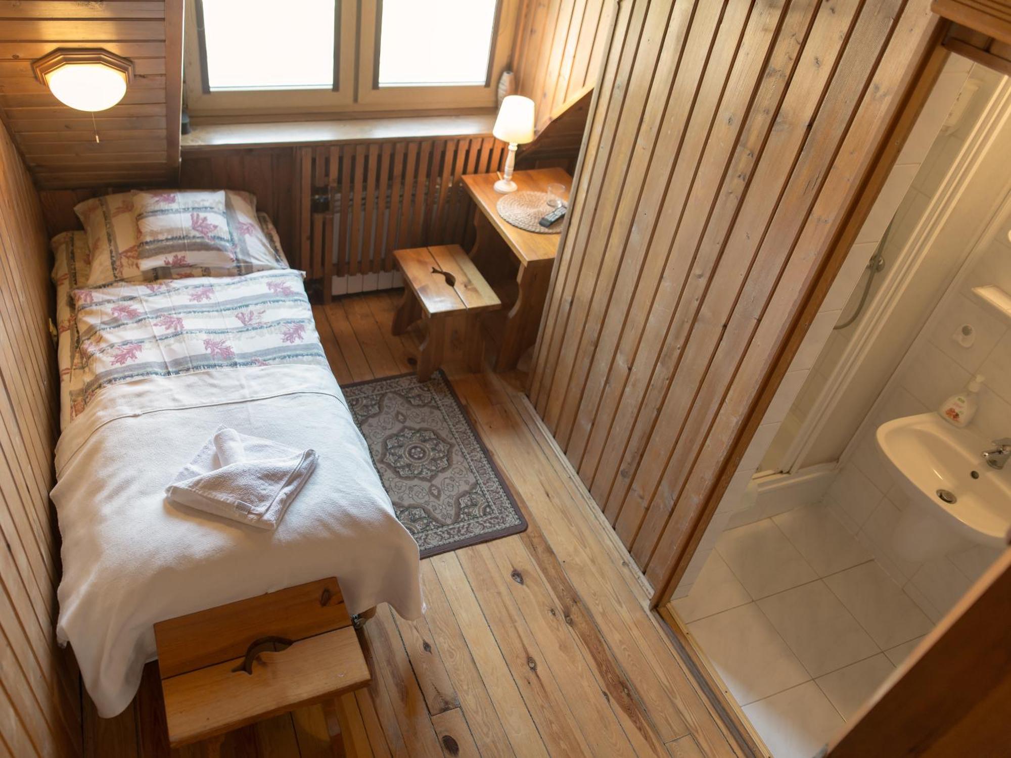 Hotel Wyrwidab Chodzież 객실 사진
